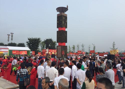 渝交會(huì)4日閉幕 47.9萬(wàn)人次逛展會(huì)