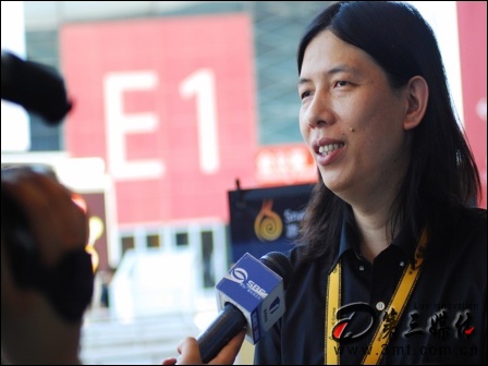 天子: 真命《天子》網(wǎng)絡(luò)游戲驚現(xiàn)chinajoy展臺 (圖)