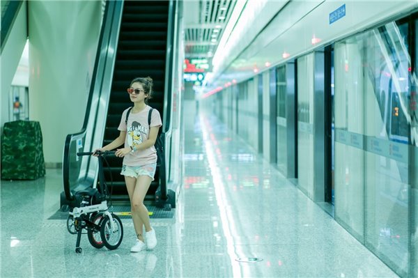 騎達新秀——R4折疊助力自行車亮相APEC技展會，攻占創(chuàng)意出行國際市場