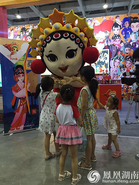 持續四天掀起動漫熱潮 第七屆長沙動漫游戲展 (圖3) 持續四天掀起動漫熱潮 第七屆長沙動漫游戲展 (圖3)