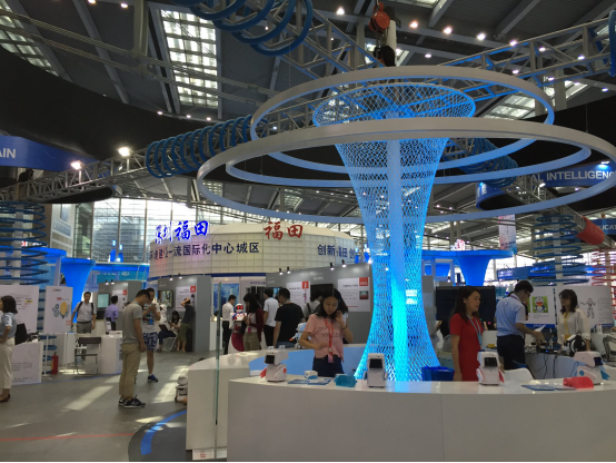 第九屆APEC技展會 盒子支付助力中小企業(yè)轉(zhuǎn)型(圖3) 第九屆APEC技展會 盒子支付助力中小企業(yè)轉(zhuǎn)型(圖3)