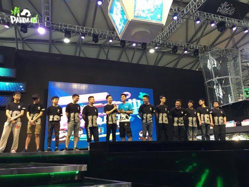 冰火碰撞 CJ最火日熊貓TV展臺(tái)迎來(lái)宿命對(duì)決