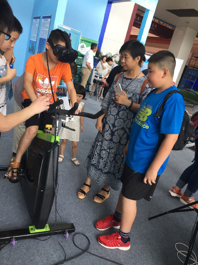 青島雙創成果展，SPINNING單車引領VR運動新風尚(圖4)