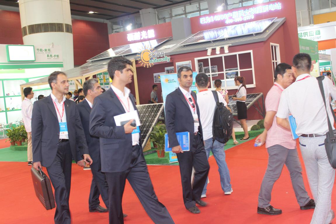 廣州國際太陽能光伏展啟幕(圖1) 廣州國際太陽能光伏展啟幕(圖1)