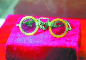 展覽|明朝古董眼鏡長啥樣?原來古代的眼鏡這么潮(圖3) 展覽|明朝古董眼鏡長啥樣?原來古代的眼鏡這么潮(圖3)