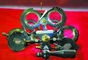 展覽|明朝古董眼鏡長啥樣?原來古代的眼鏡這么潮(圖2) 展覽|明朝古董眼鏡長啥樣?原來古代的眼鏡這么潮(圖2)